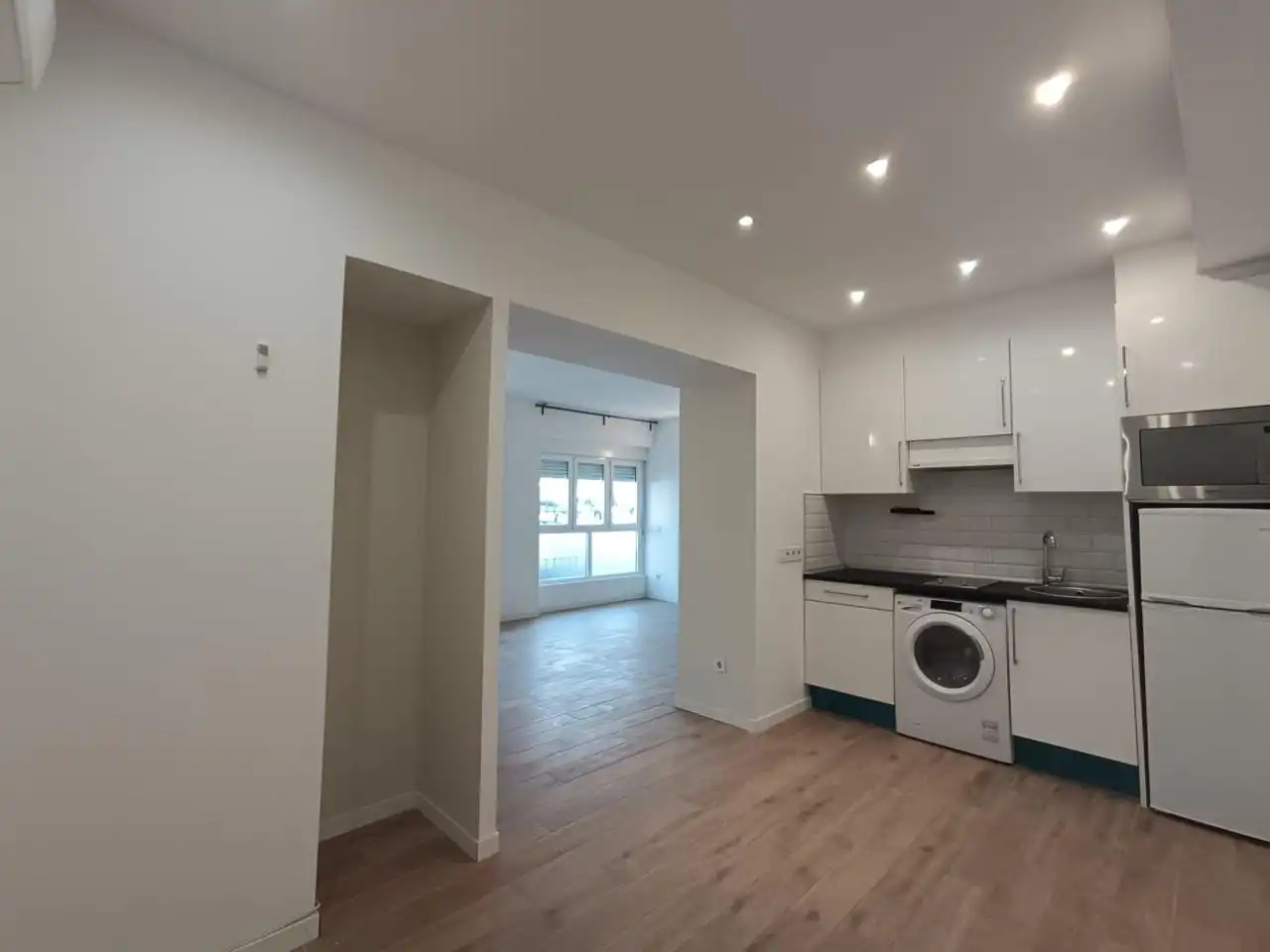 Kitchen of Study for sale in Madrid  with Air Conditioner and Heating