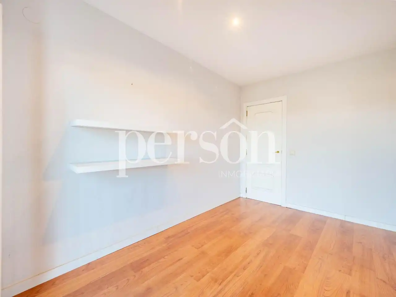 Habitación de Piso en venta en Alboraya con Aire acondicionado, Calefacción y Parquet