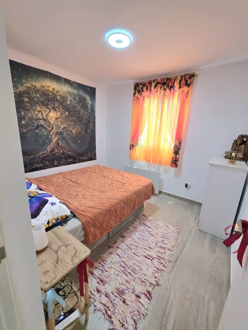 Dormitori de Casa o xalet en venda en Torrevieja amb Aire condicionat, Jardí privat i Terrassa