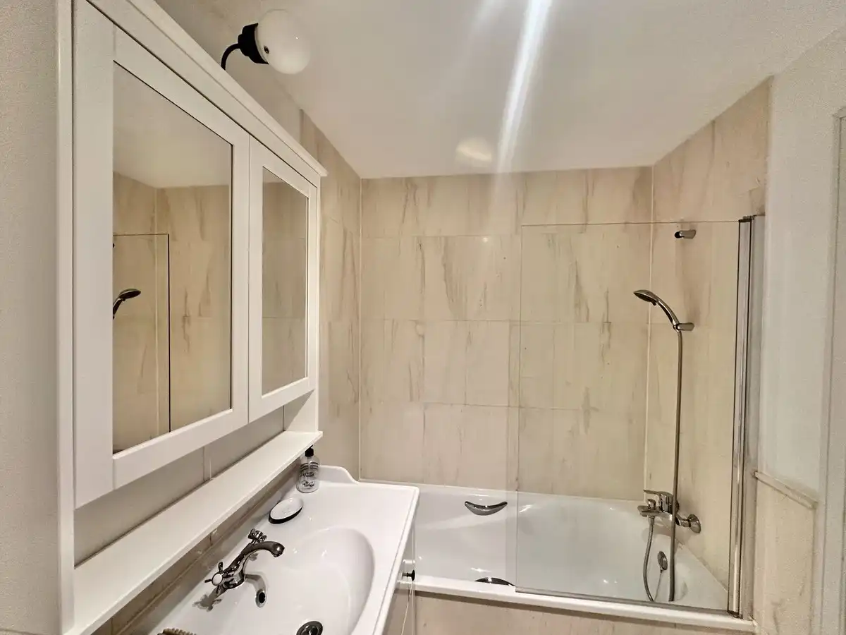 Apartamento con jardín en venta en Calahonda, imagen 37
