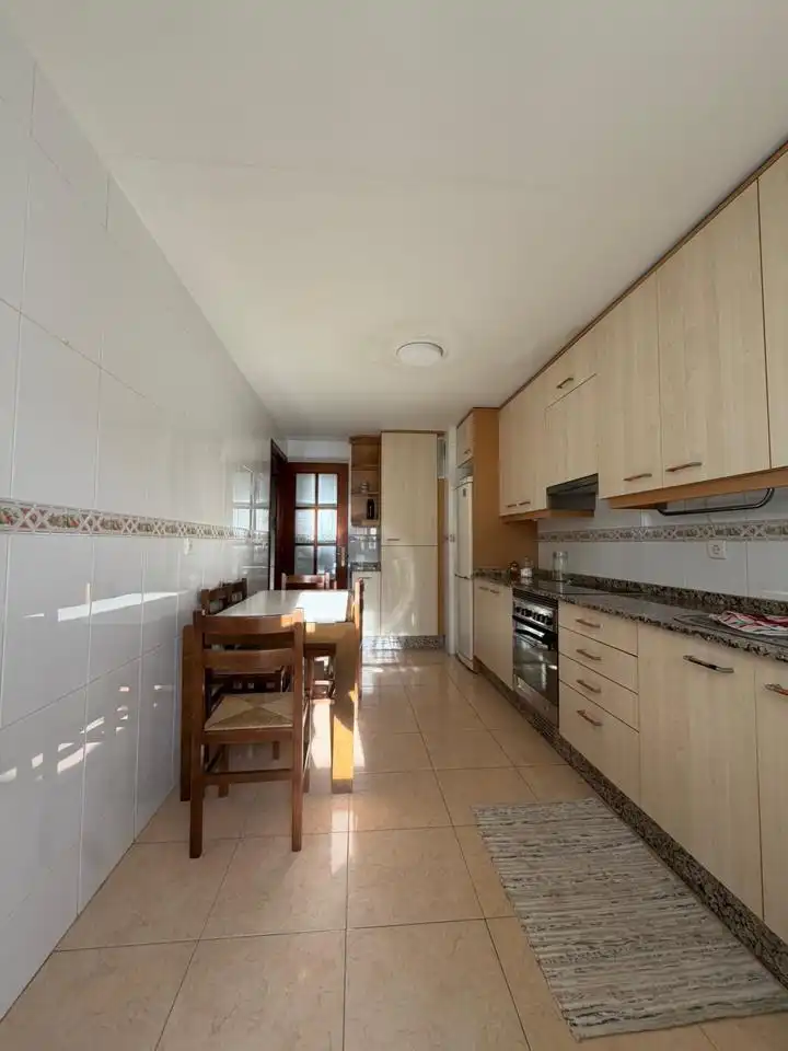 Küche von Wohnung zum Verkauf in Culleredo mit Heizung und Abstellraum