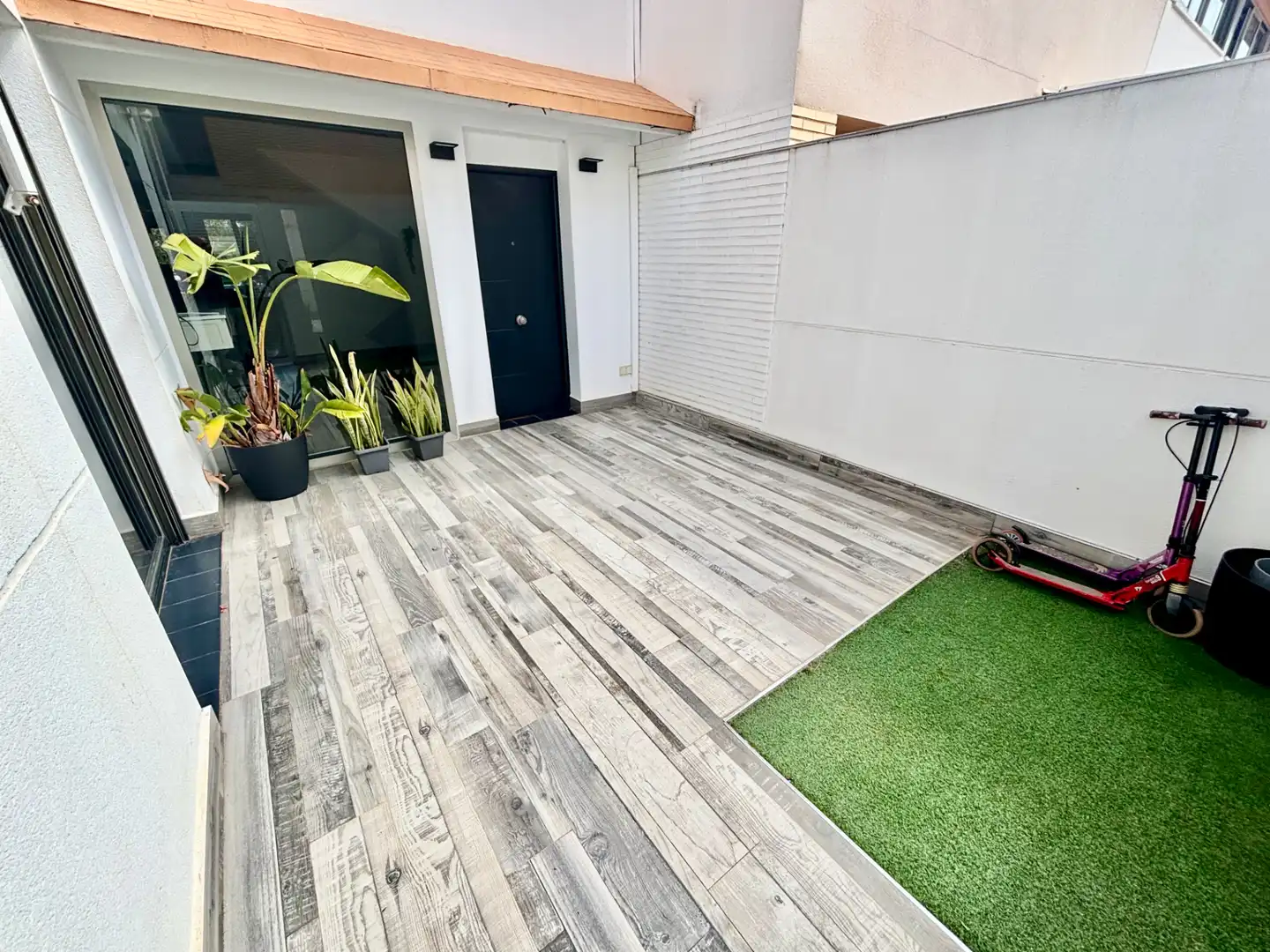 Terrace of Detached homes for sale in Alicante / Alacant  with Air Conditioner, Heating and Private garden