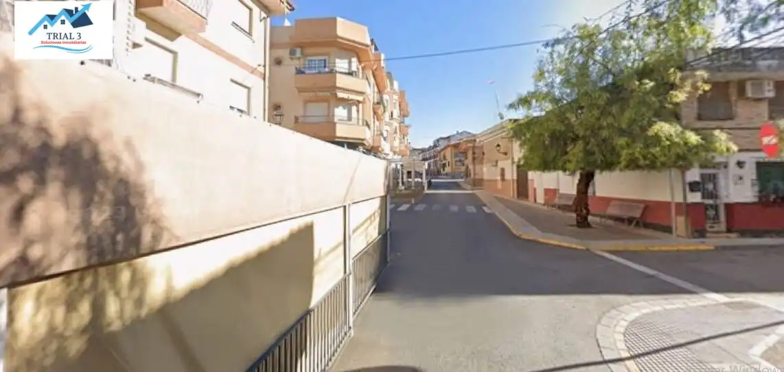 Gewerbefläche zum Verkauf in Calle de Antonio Machado