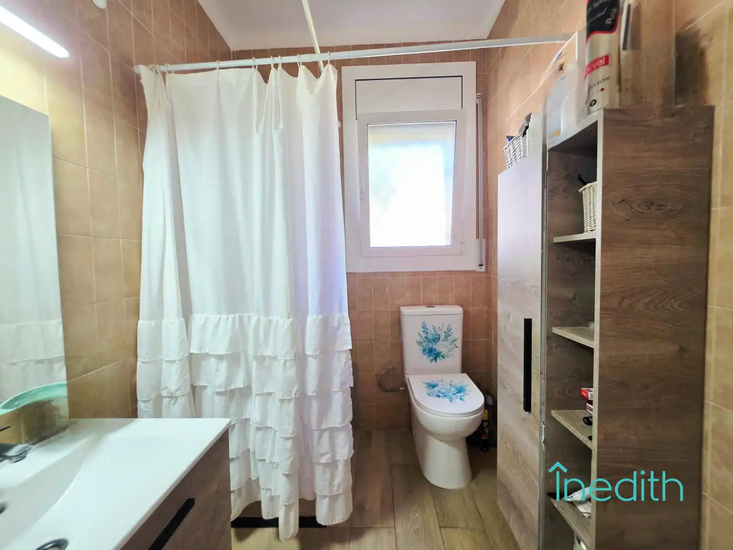 Bathroom of Houses for sale in Calafell  with Air Conditioner, Terrace and Storage room