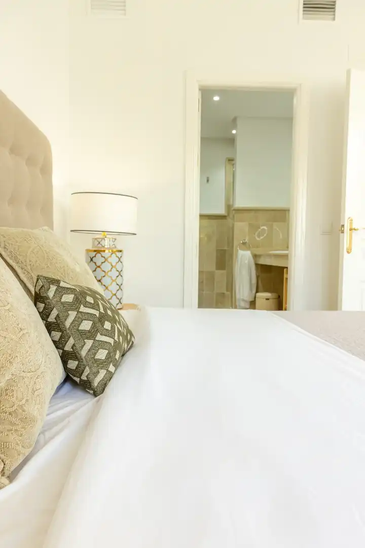 Bedroom of Detached homes for rent in Marbella  with Air Conditioner, Terrace and Storage room