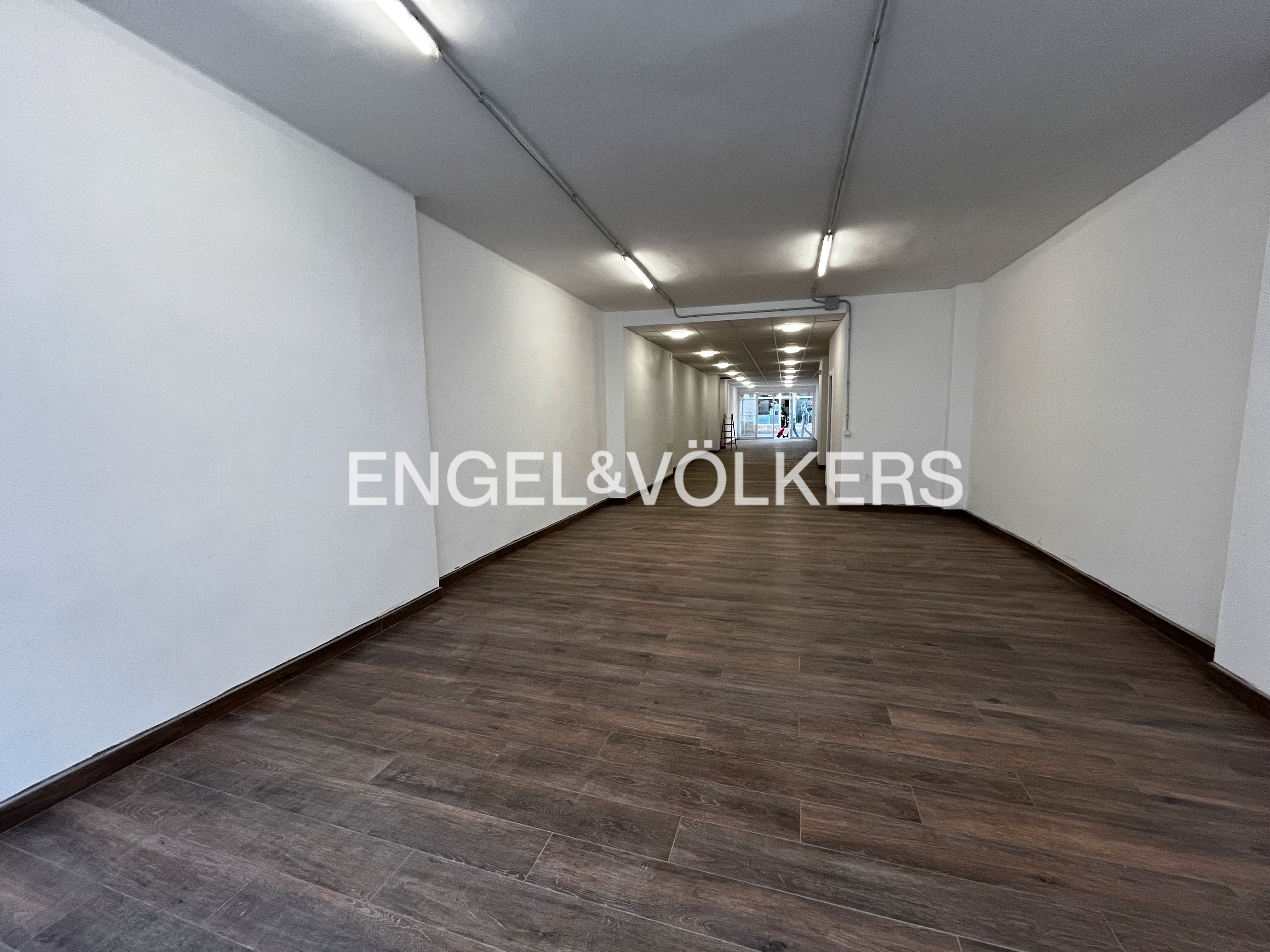 Local en venta en Calella
