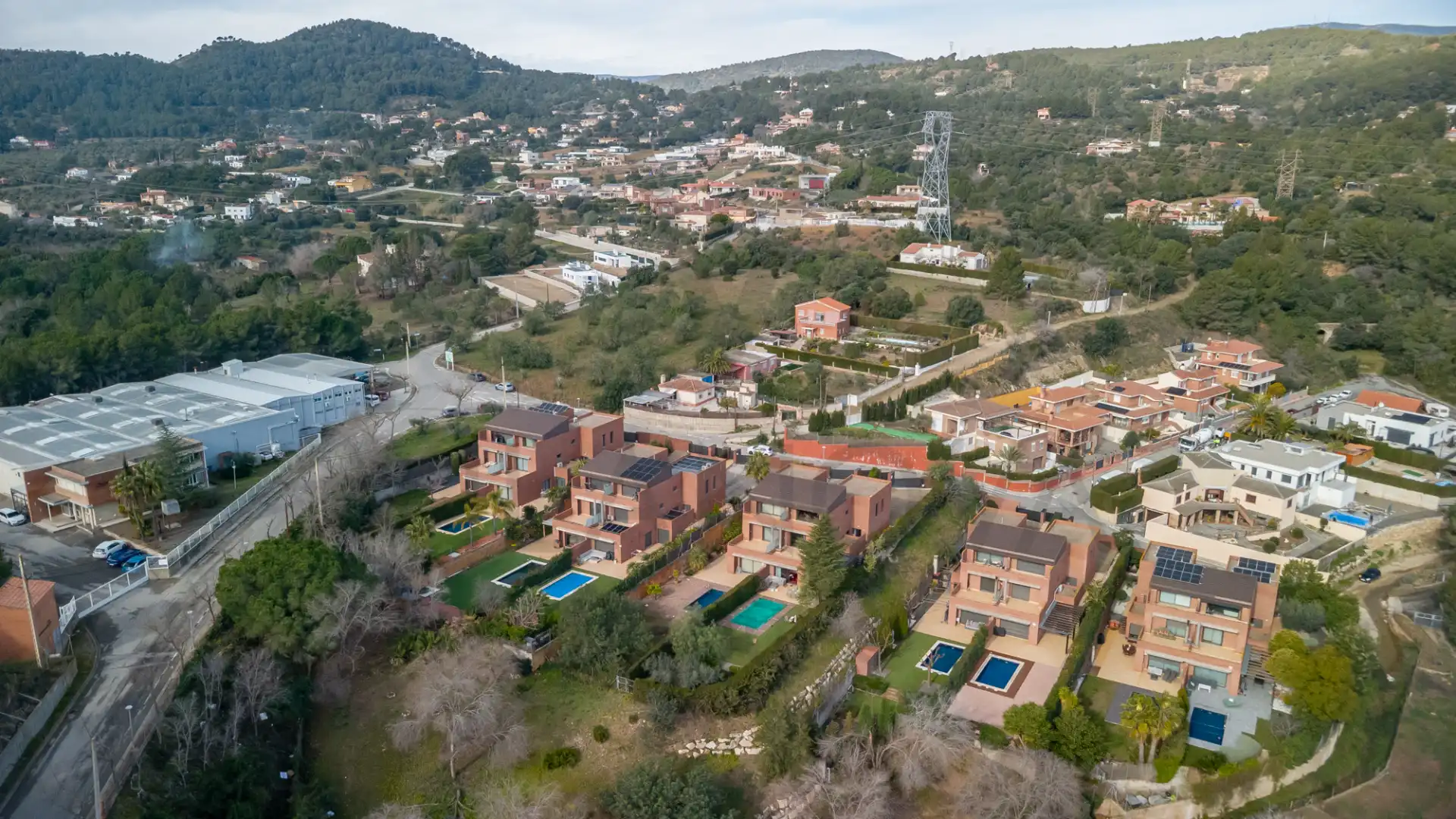 Vista exterior de Casa adosada en venda en Castellvell del Camp amb Aire condicionat, Calefacció i Jardí privat