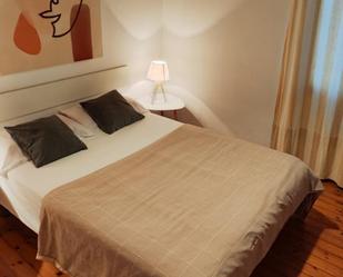 Dormitori de Apartament de lloguer en Santander amb Calefacció, Moblat i Forn