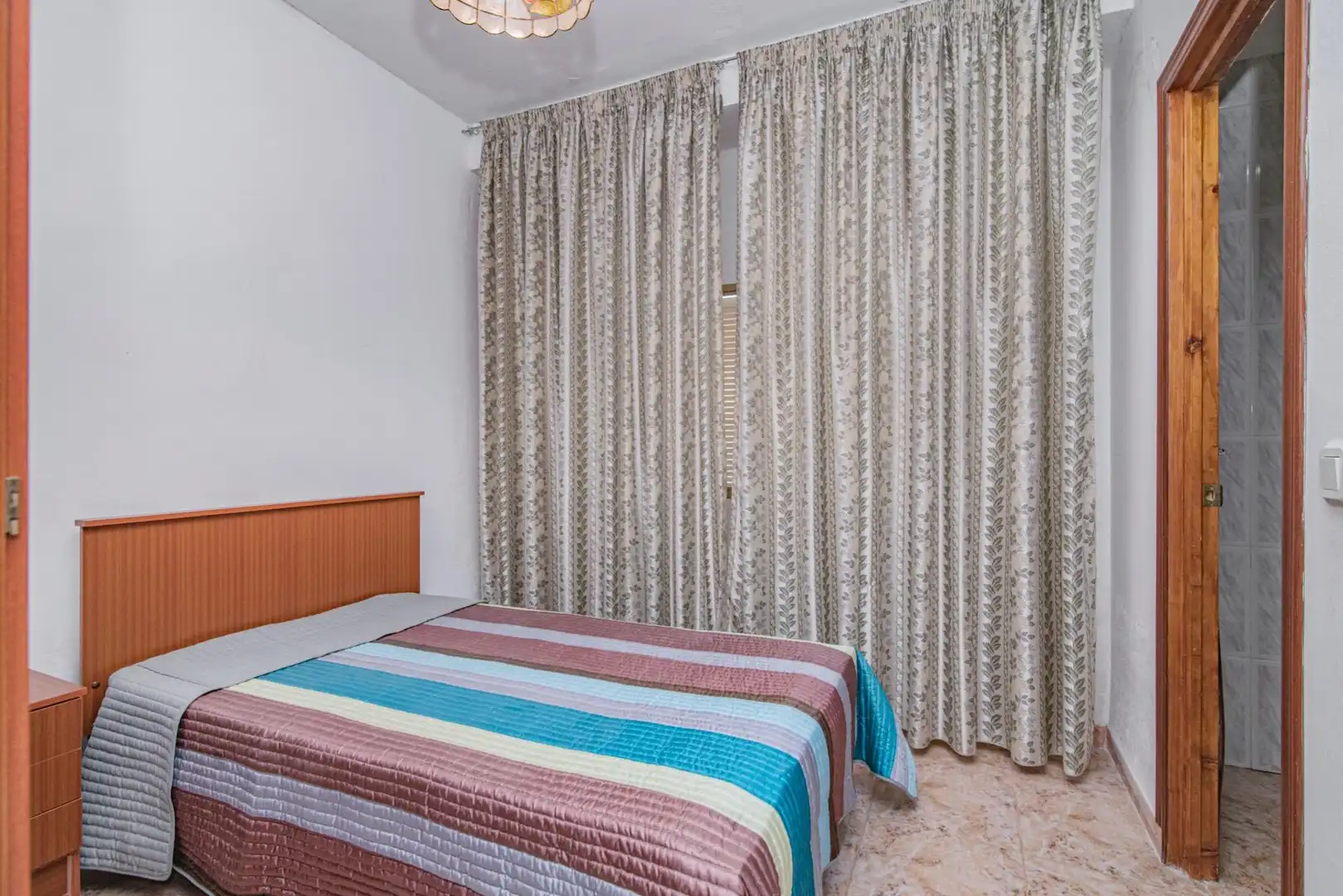 Edificio en venta en Carretera HUELMA, 66, Montejícar