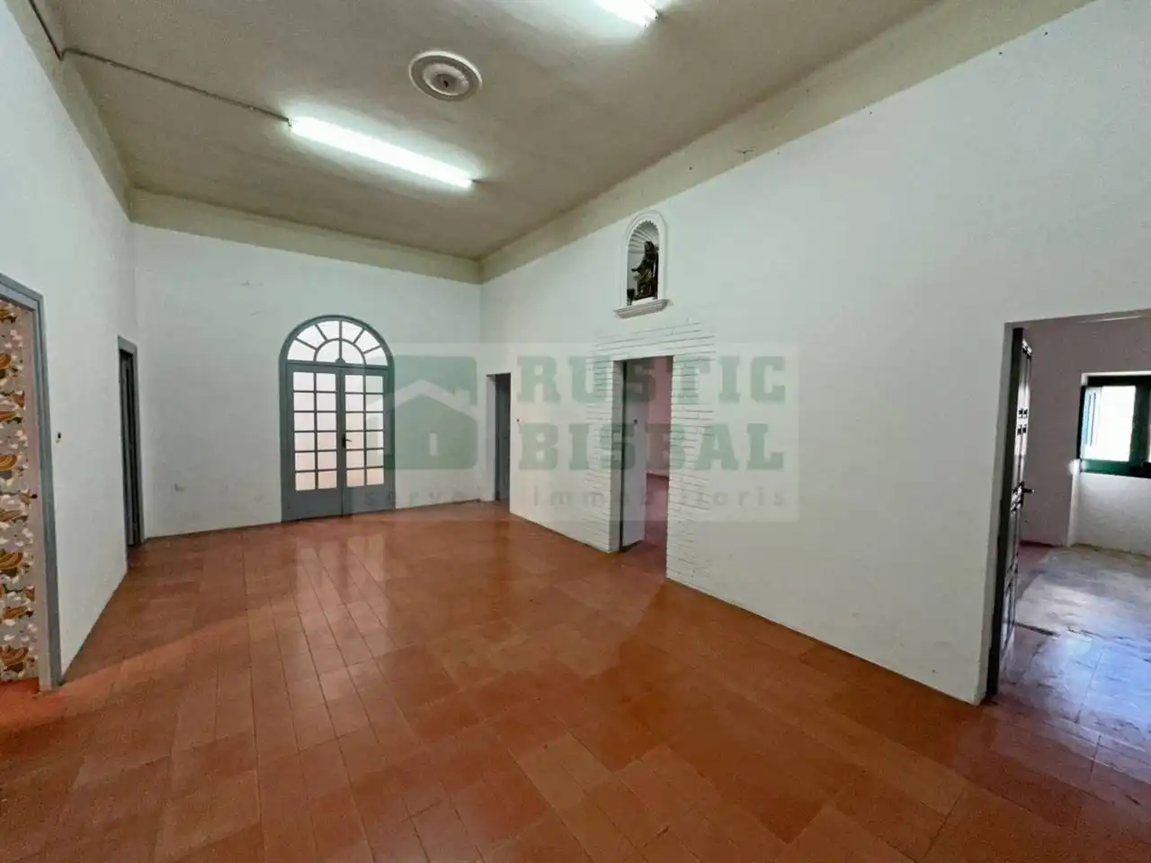 Finca rústica en venta en Bàscara con Jardín privado