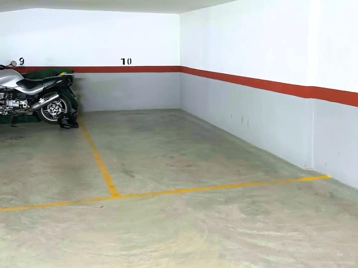 Parkplatz von Garage zum Verkauf in Ontinyent