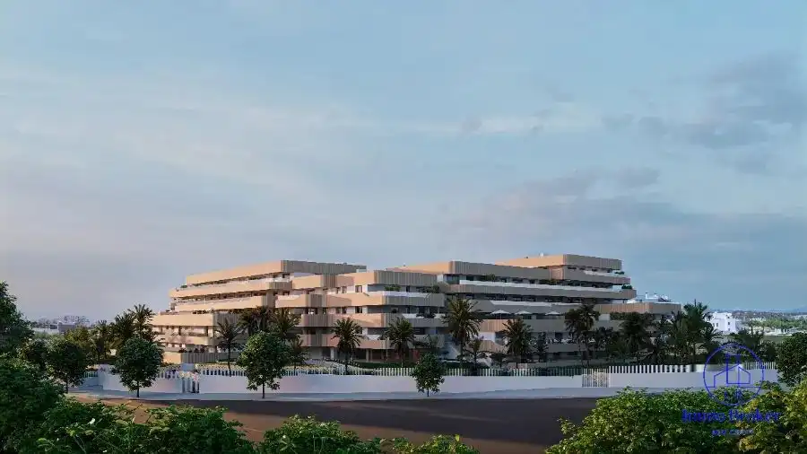 Vista exterior de Piso en venta en Estepona con Aire acondicionado, Calefacción y Trastero