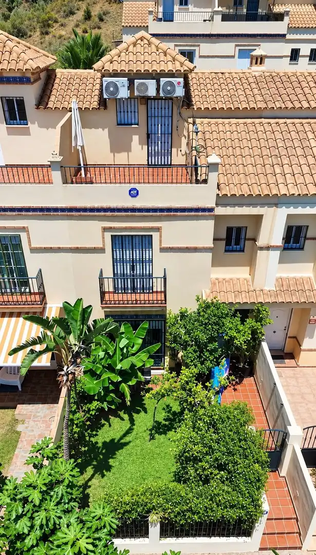 Semi-detached house with pool for sale in Chilches, imagen 9