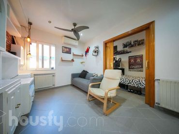 Piso con balcón en venta en Calle Nuestra Señora del Rosario .
