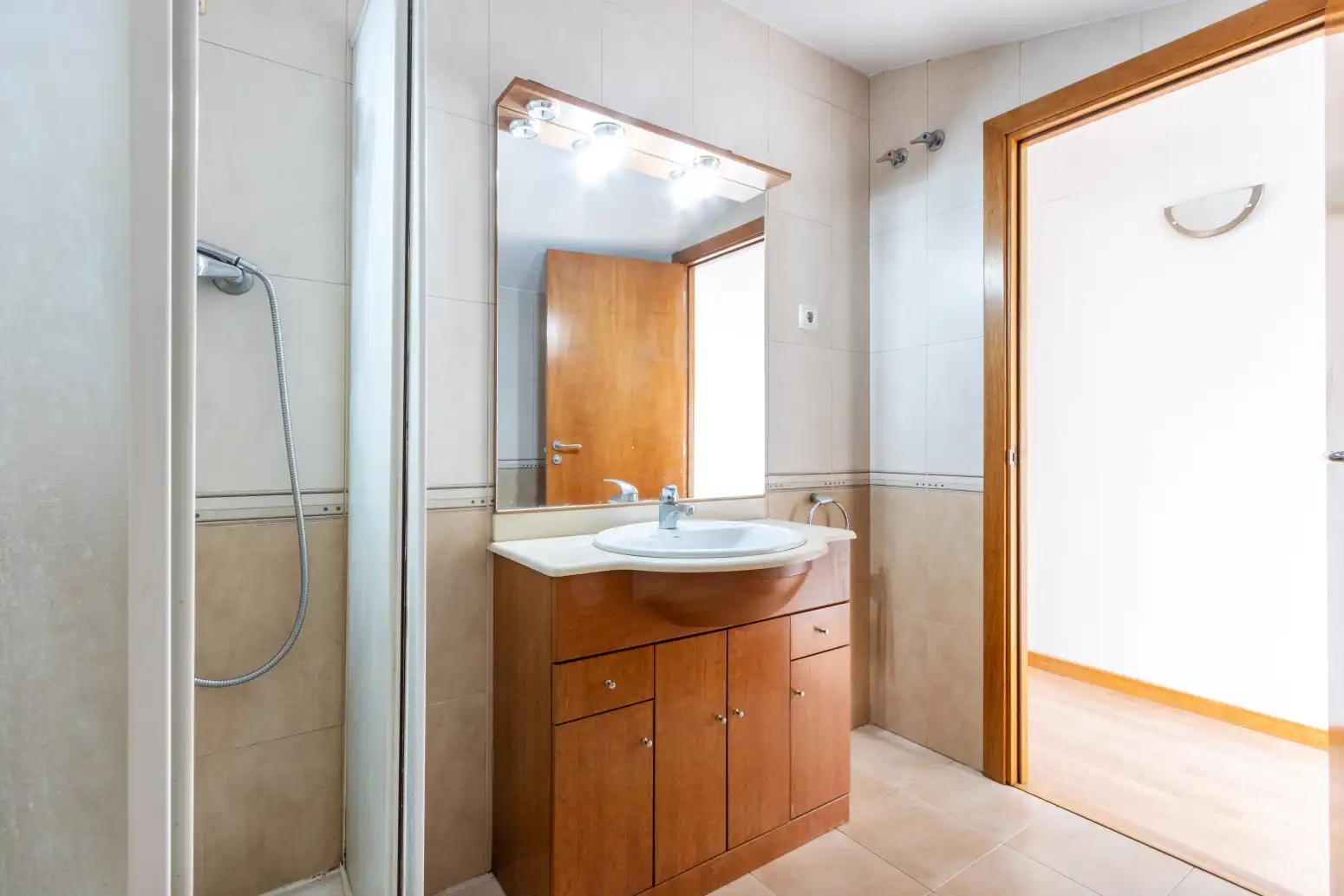 Baño de Piso en venta en Terrassa con Calefacción, Parquet y Terraza