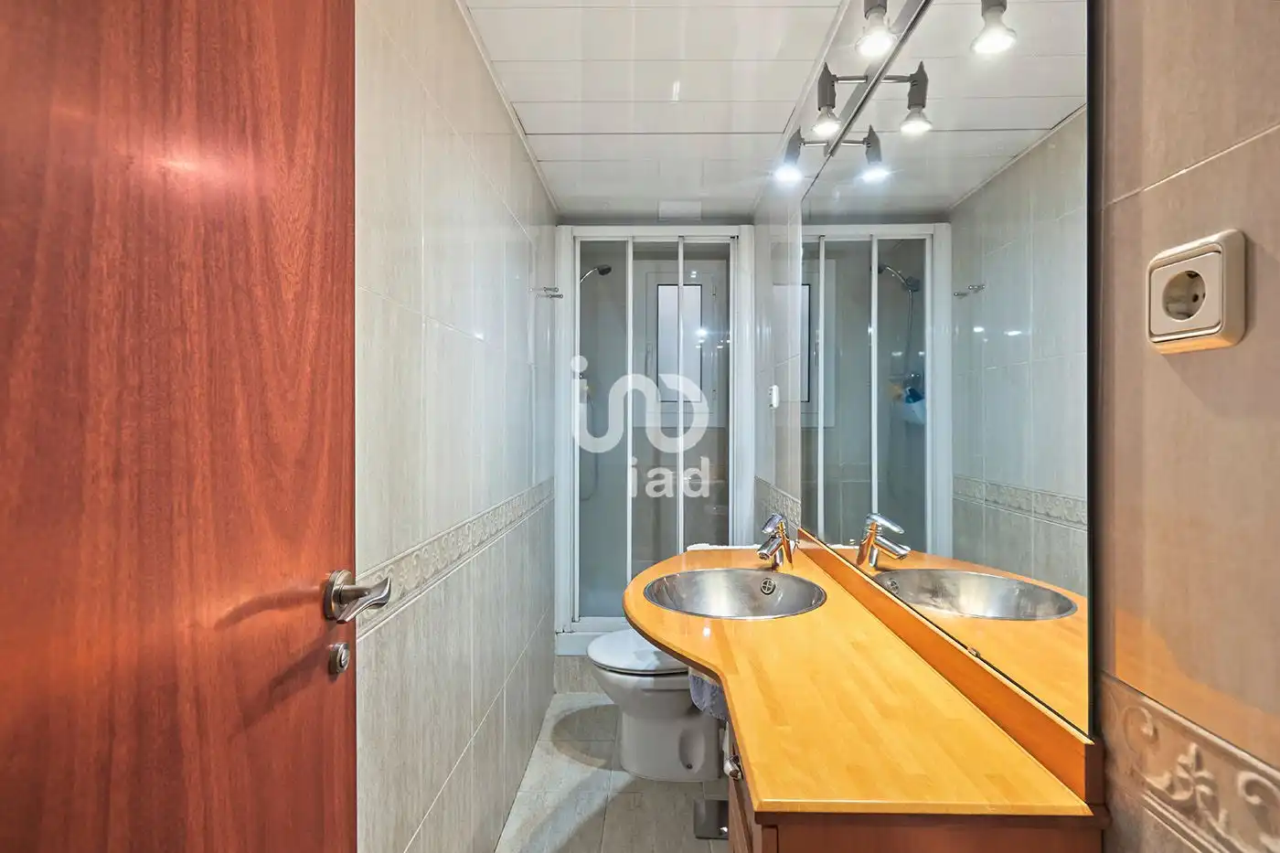 Bathroom of Flat for sale in La Plana