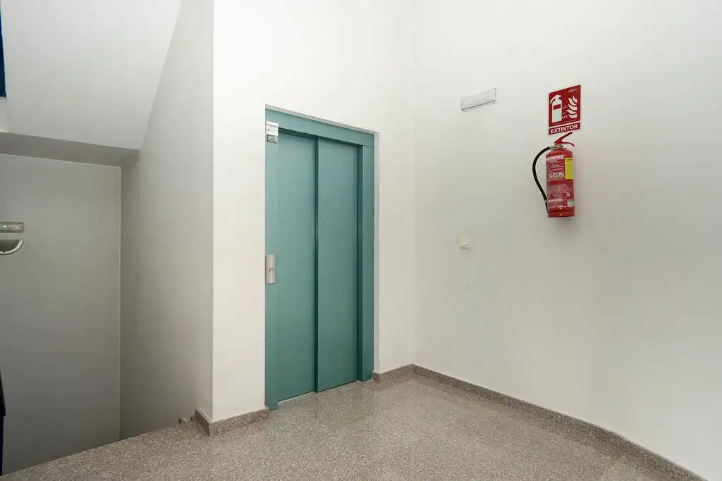Local commercial à vendre à Pasaje Reina de las Fiestas, imagen 18