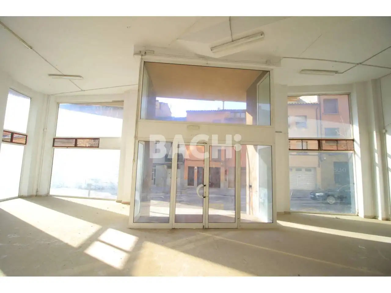 Locale commerciale in affitto a Plaza Lluis Companys 1, imagen 10