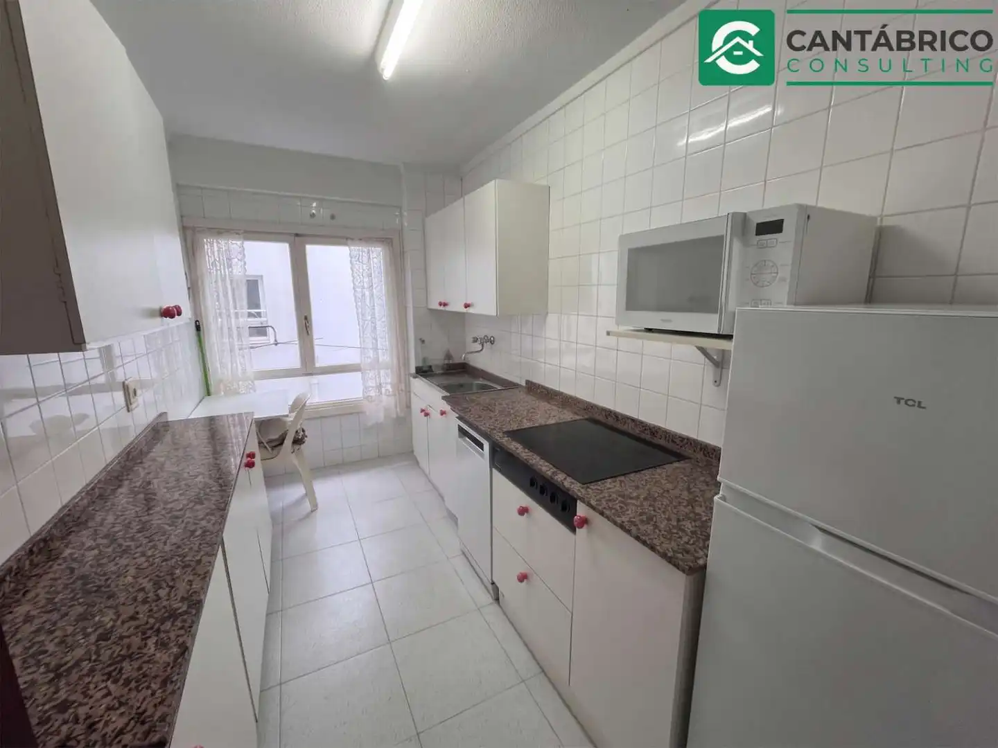 Kitchen of Flat for sale in Gijón   with Heating, Parquet flooring and Furnished
