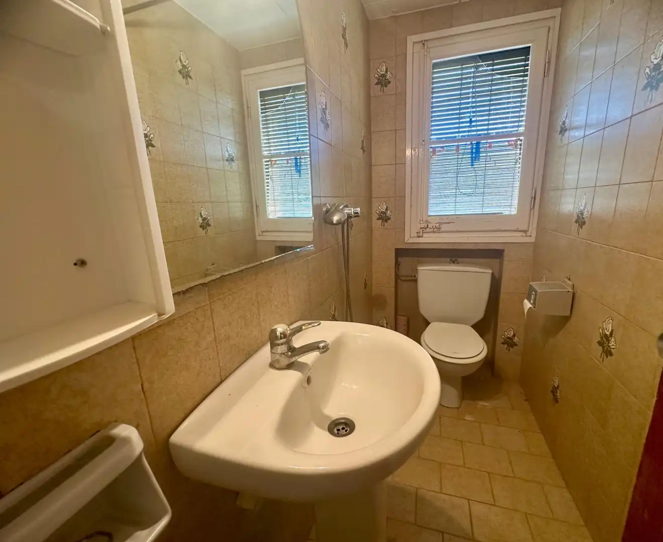 Baño de Piso en venta en L'Aldea con Aire acondicionado y Amueblado
