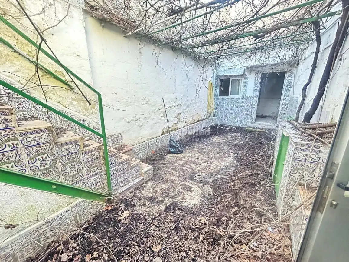Casa adosada en venta en Loeches
