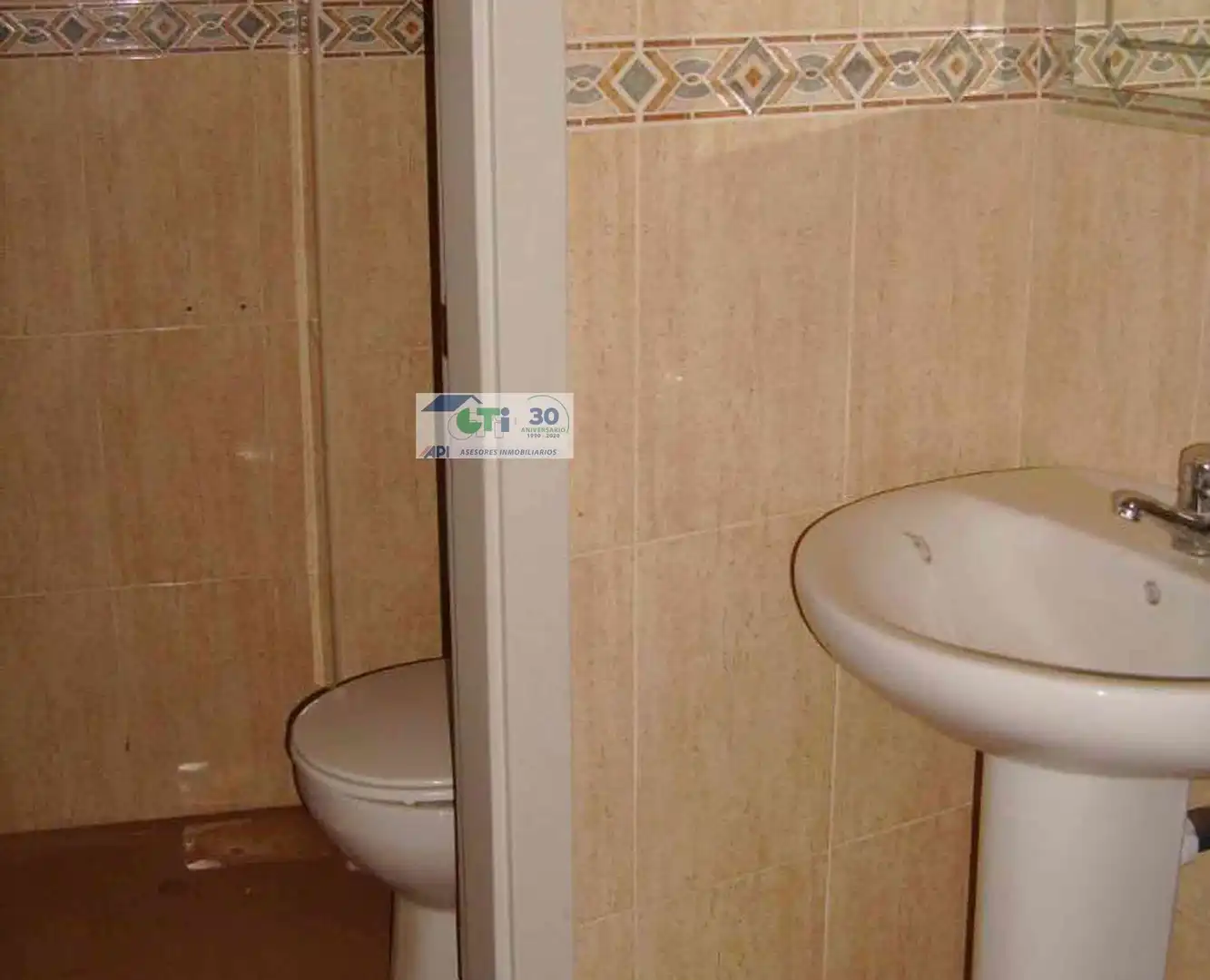 Baño de Nave industrial en venta en Nájera