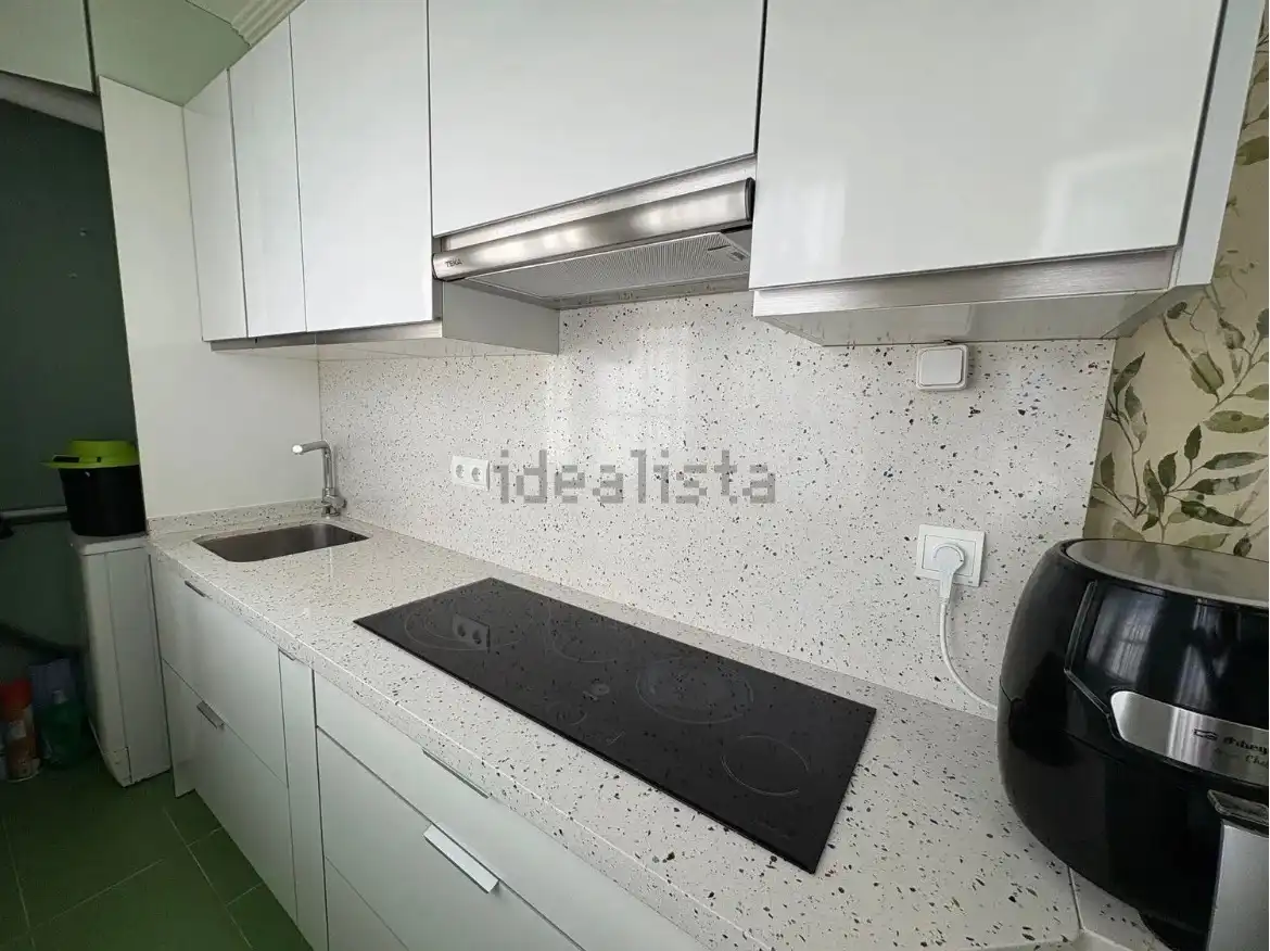 Cocina de Piso en venta en Valladolid con Calefacción, Amueblado y Horno