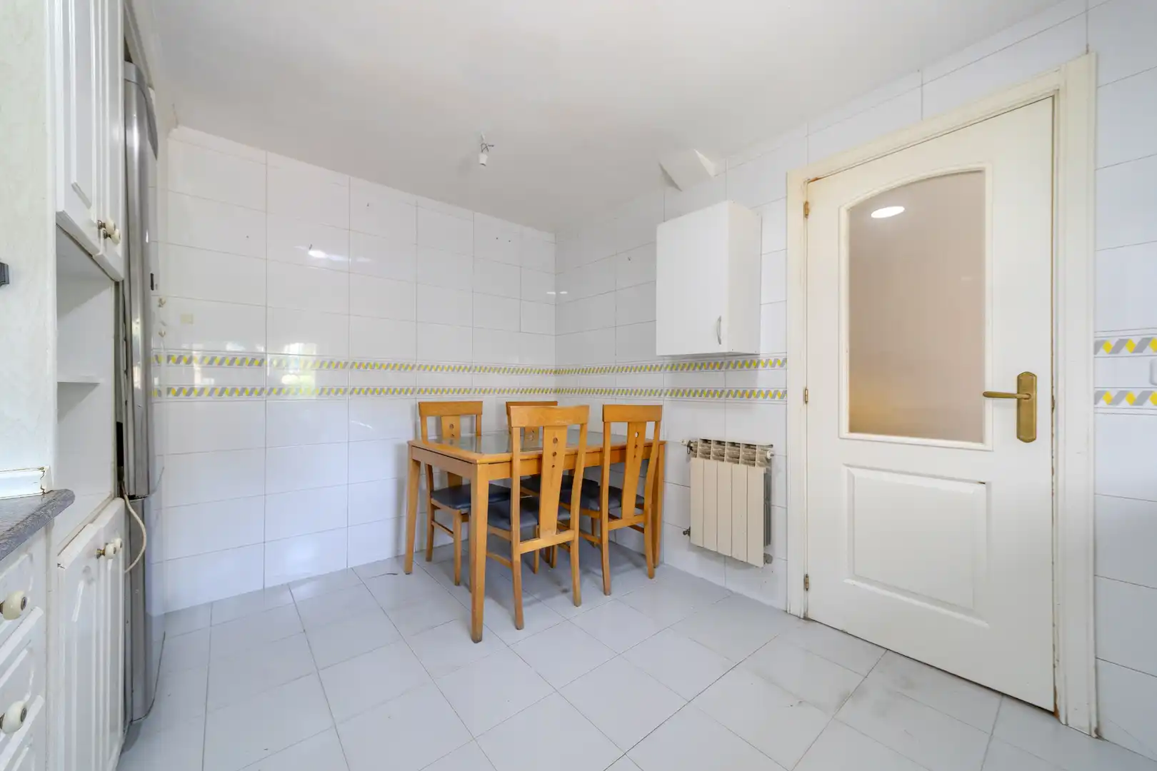 Cocina de Casa adosada en venta en Madrid con Aire acondicionado, Calefacción y Terraza