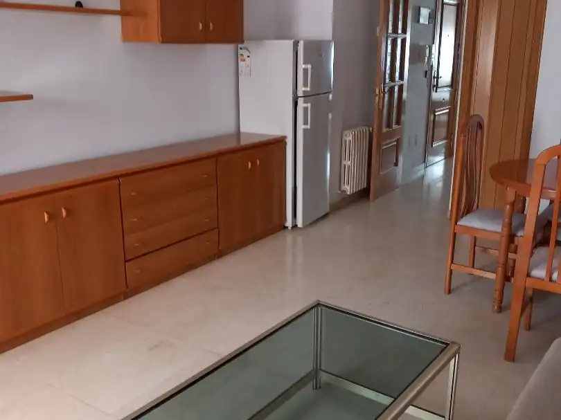 Apartament de lloguer en Ensanche - Franciscanos