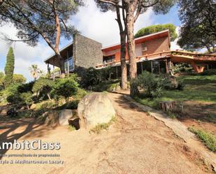 Exterior view of House or chalet for sale in Cabrera de Mar  with Air Conditioner, Heating and Private garden