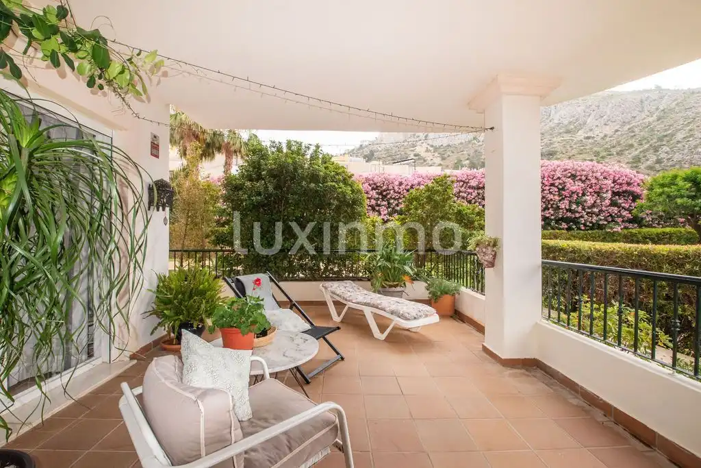 Terrasse von Erdgeschoss zum Verkauf in Altea mit Klimaanlage, Privatgarten und Terrasse