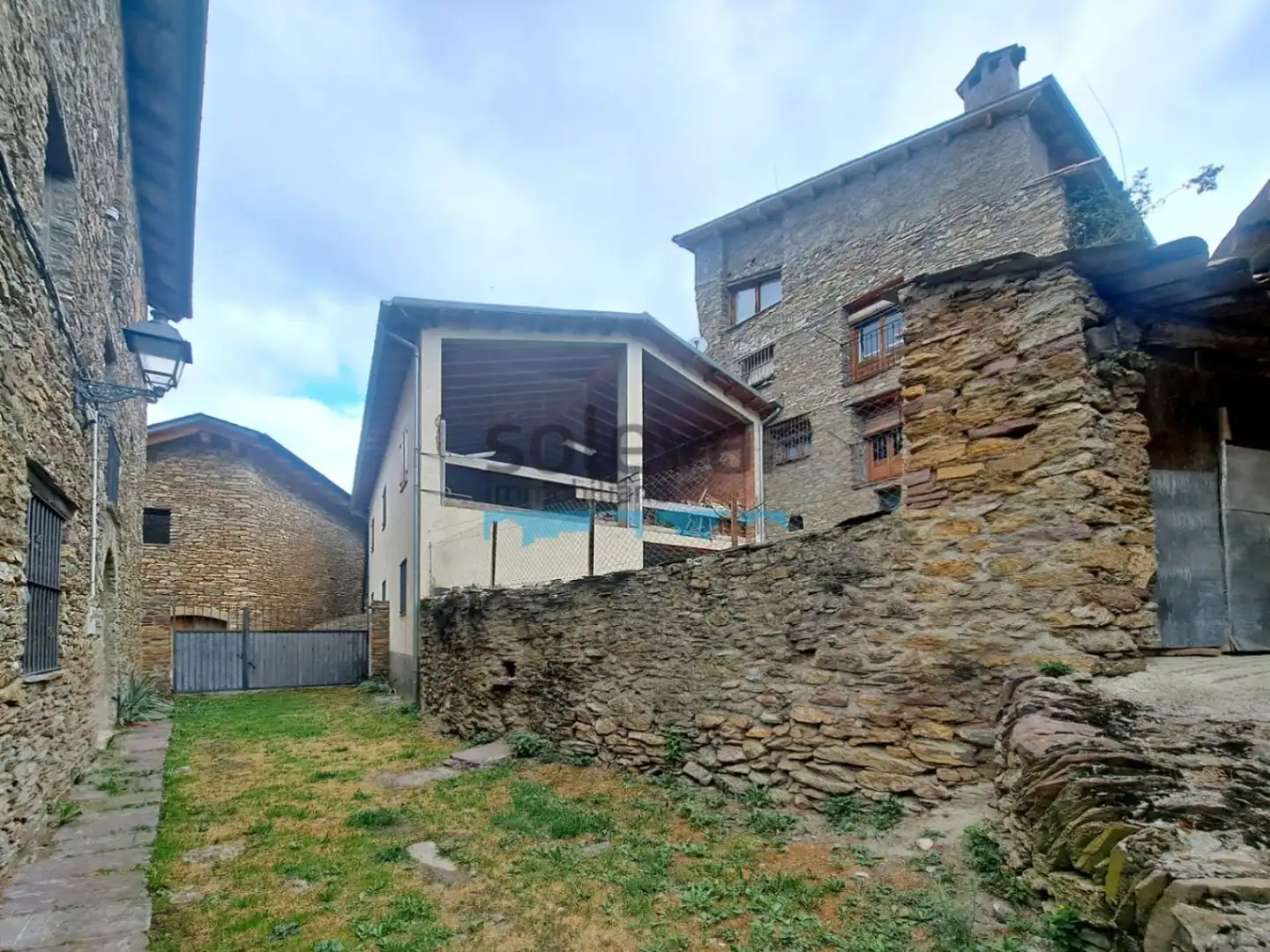 Vista exterior de Casa o chalet en venta en La Torre de Cabdella
