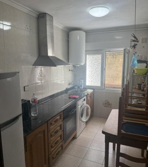 Foto 1 de Pis en venda a La Calzada, Asturias