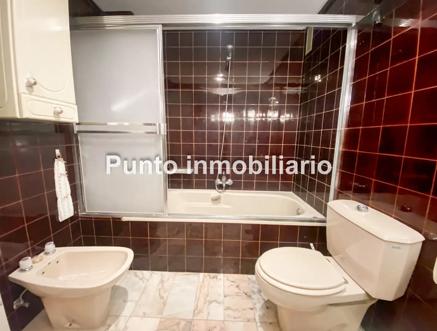 Bany de Pis en venda en Valladolid amb Calefacció, Parquet i Terrassa