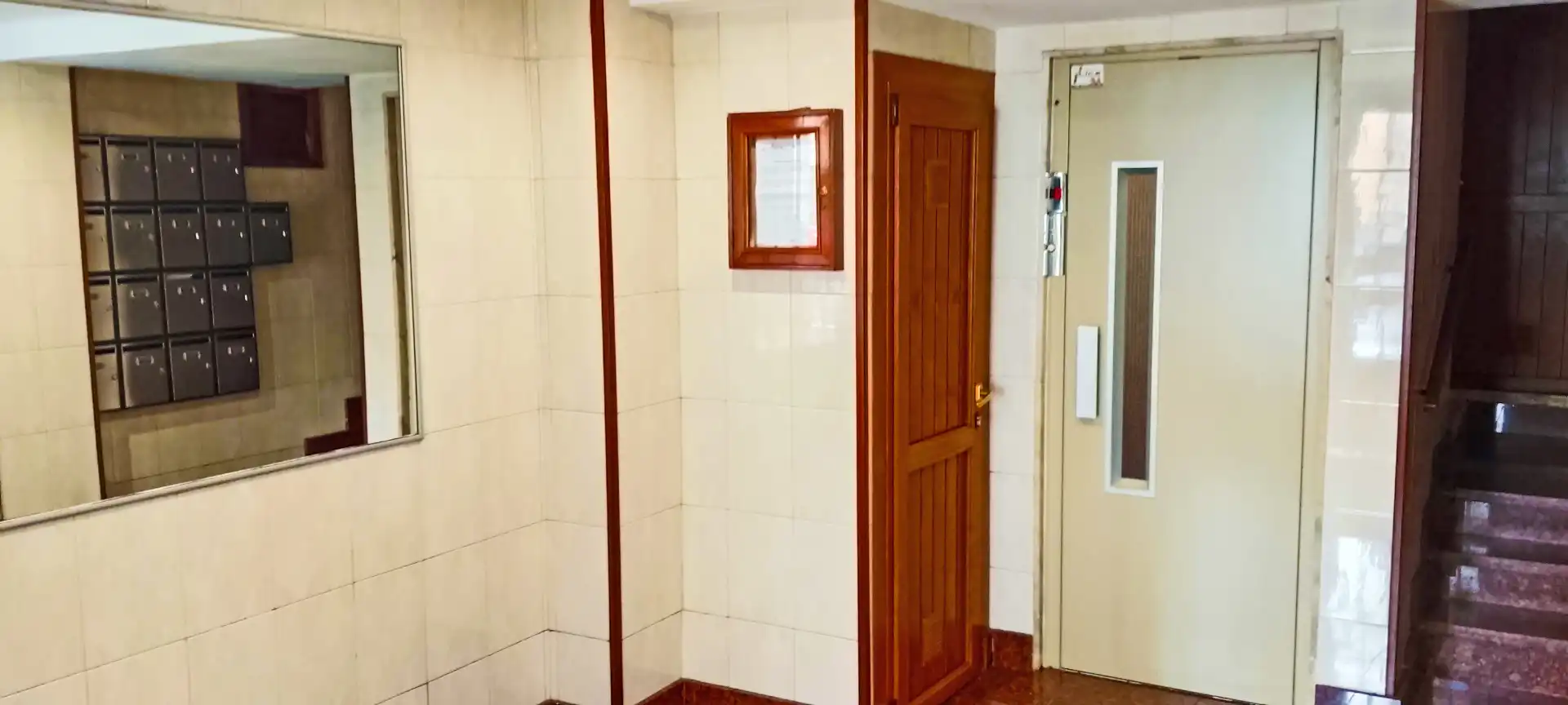 Wohnung zum Verkauf in Gijón  mit Heizung und Alarm