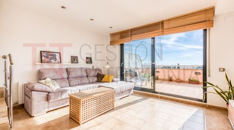 Foto 2 de Casa adosada en venta en Carrer Montserrat S Marcal, 5, Castellet i la Gornal, Barcelona