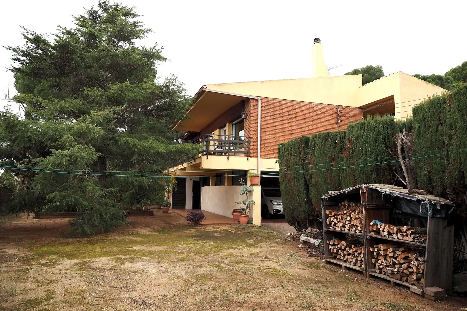 Vista exterior de Casa o xalet en venda en Canet de Mar amb Jardí privat, Terrassa i Piscina