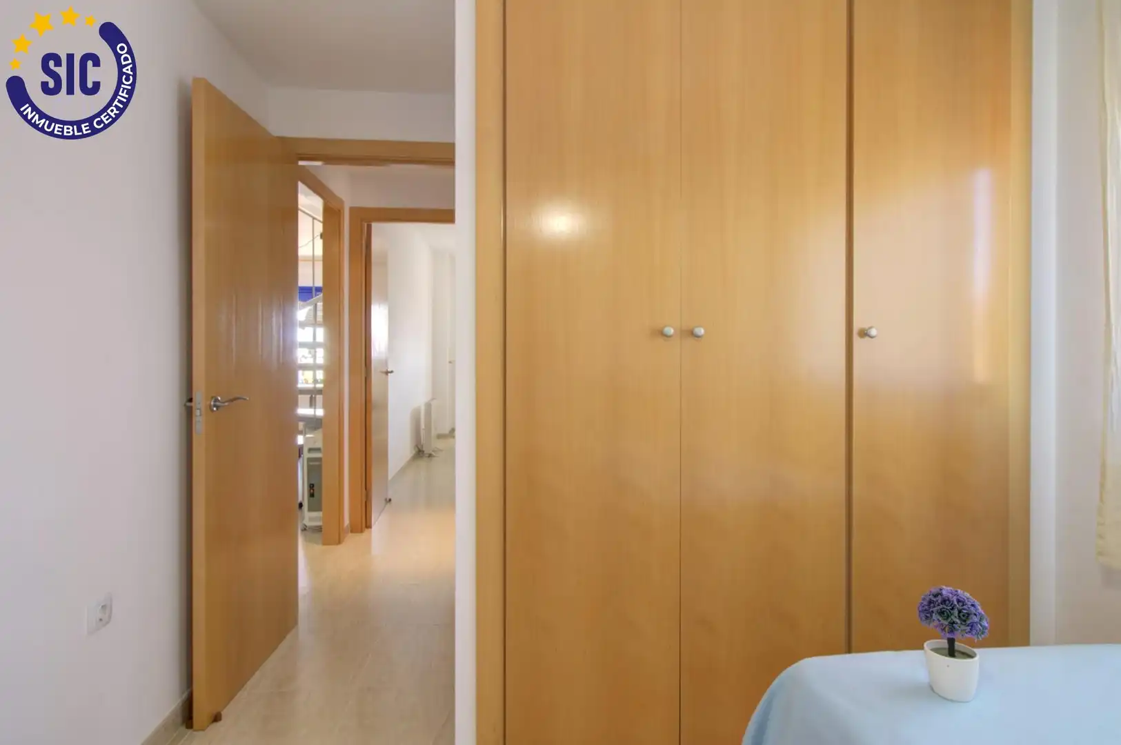 Maisonette zum Verkauf in Nules mit Klimaanlage, Privatgarten und Terrasse