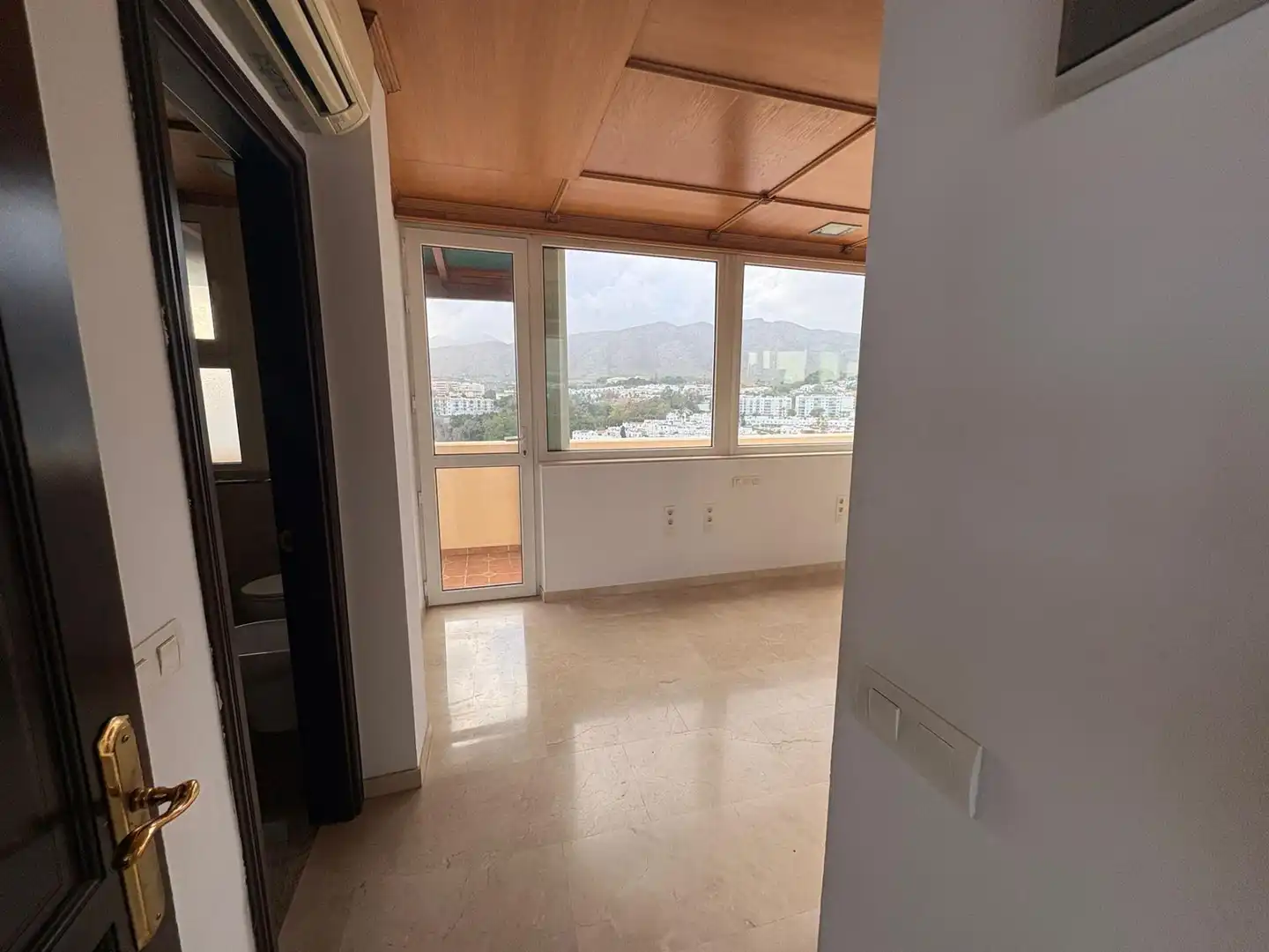 Terraza de Ático de alquiler en Torremolinos con Aire acondicionado, Calefacción y Jardín privado