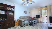 Living room of Single-family semi-detached for sale in Vélez-Málaga