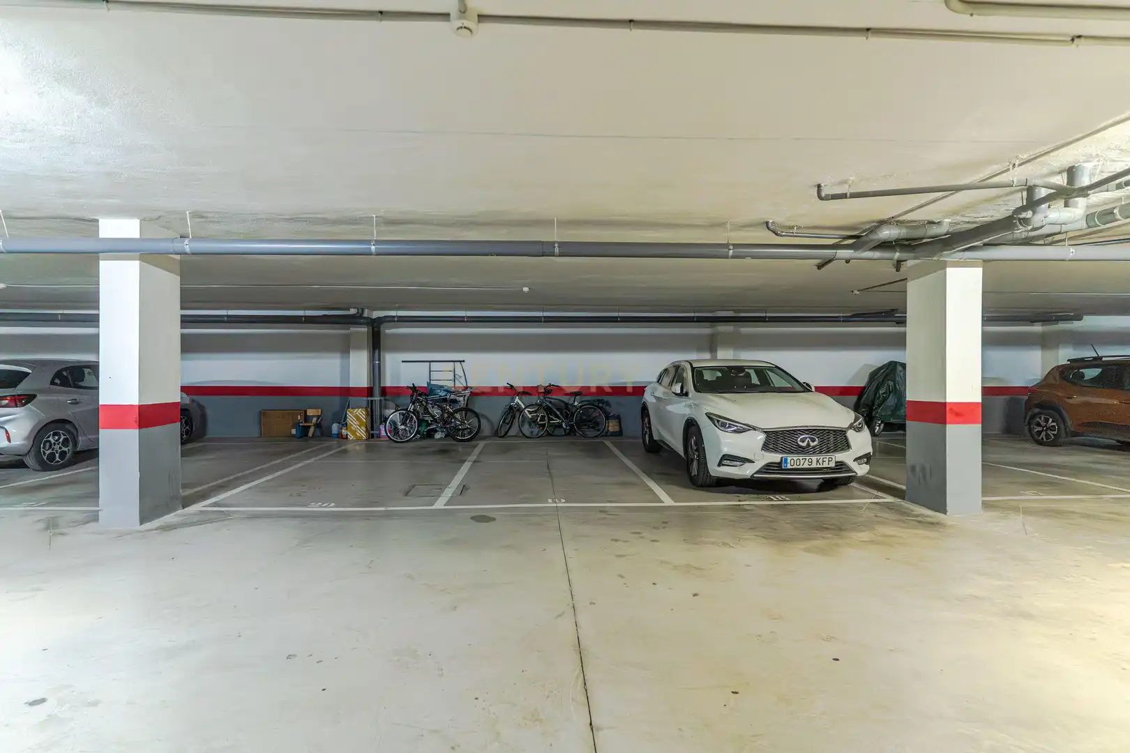 Parking de Apartamento en venta en Rincón de la Victoria con Aire acondicionado, Trastero y Piscina