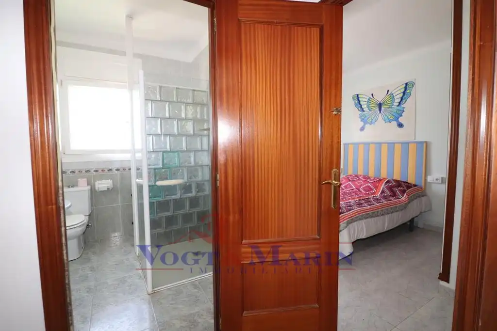 Casa con terraza en venta en Carrer Montgrí, imagen 19