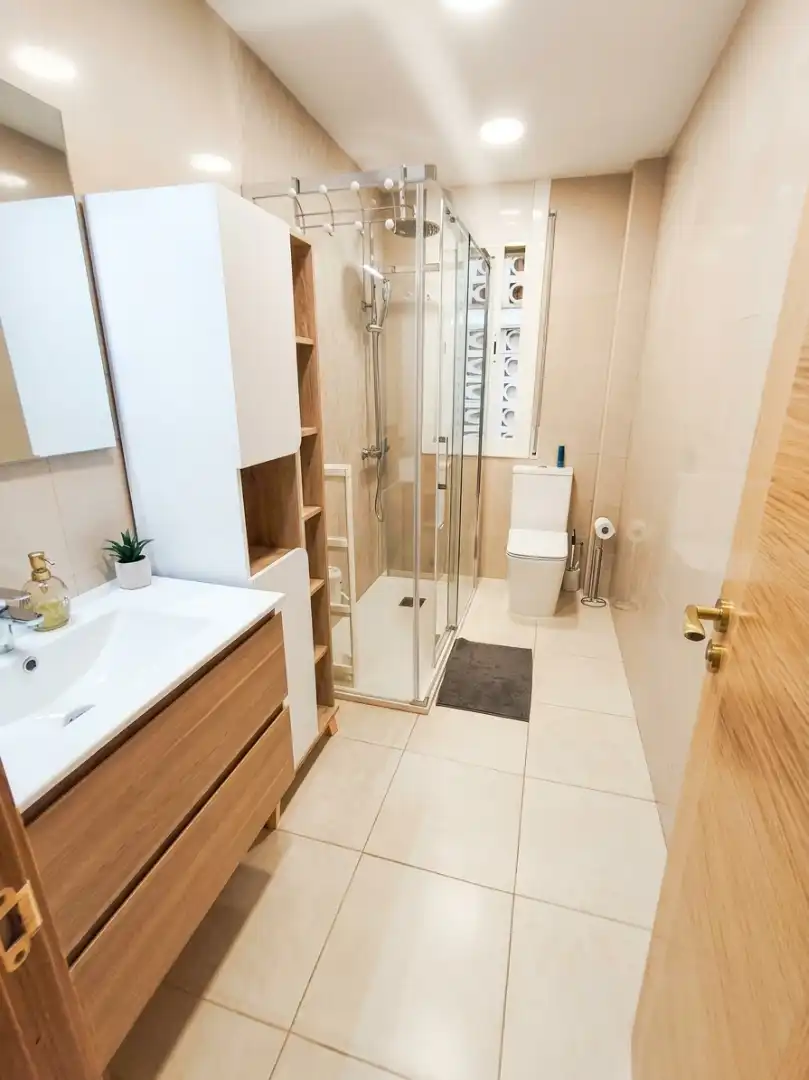 Baño de Piso en venta en Calella con Aire acondicionado, Calefacción y Terraza