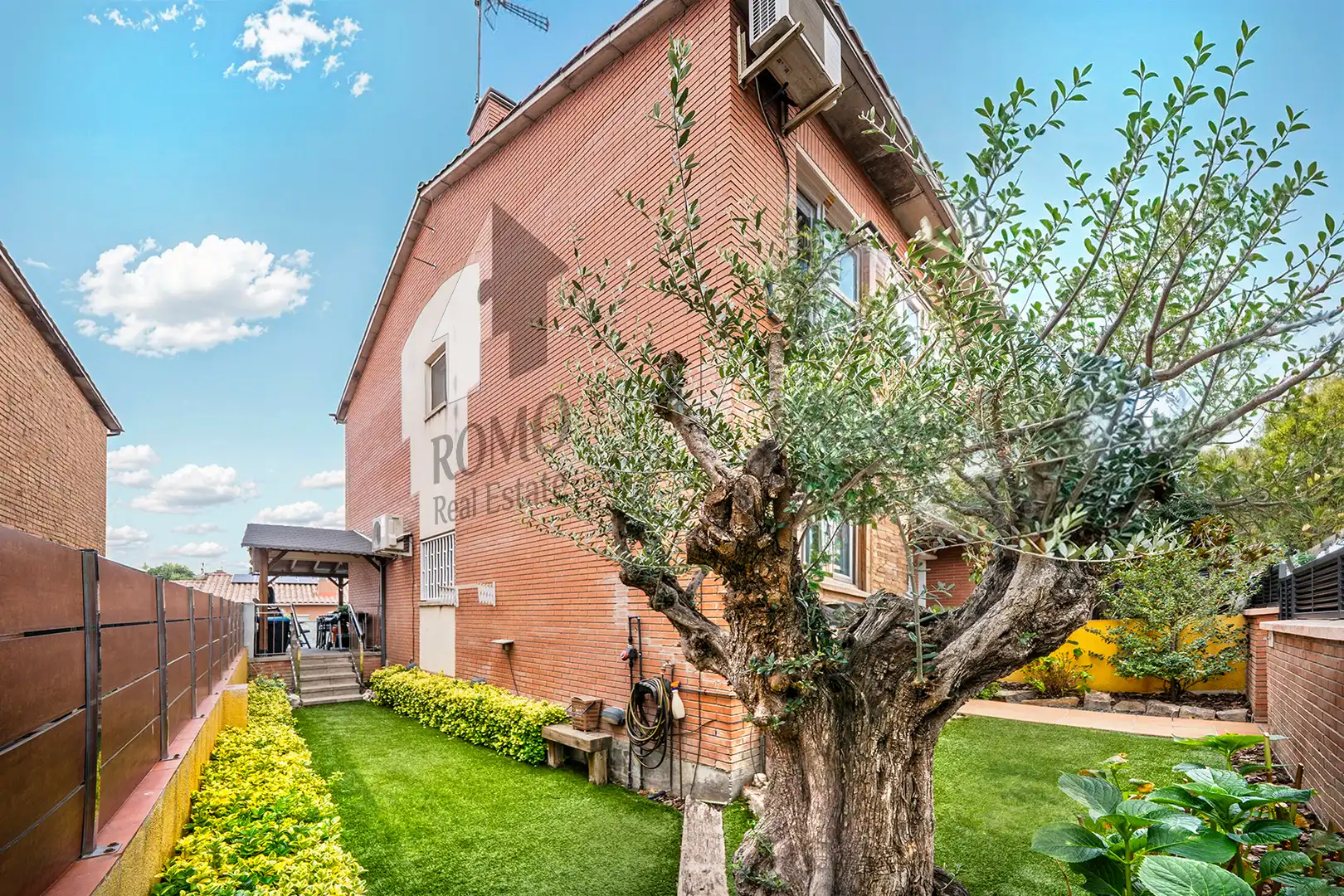 Casa pareada con terraza en venta en Santa Perpètua de Mogoda, imagen 42