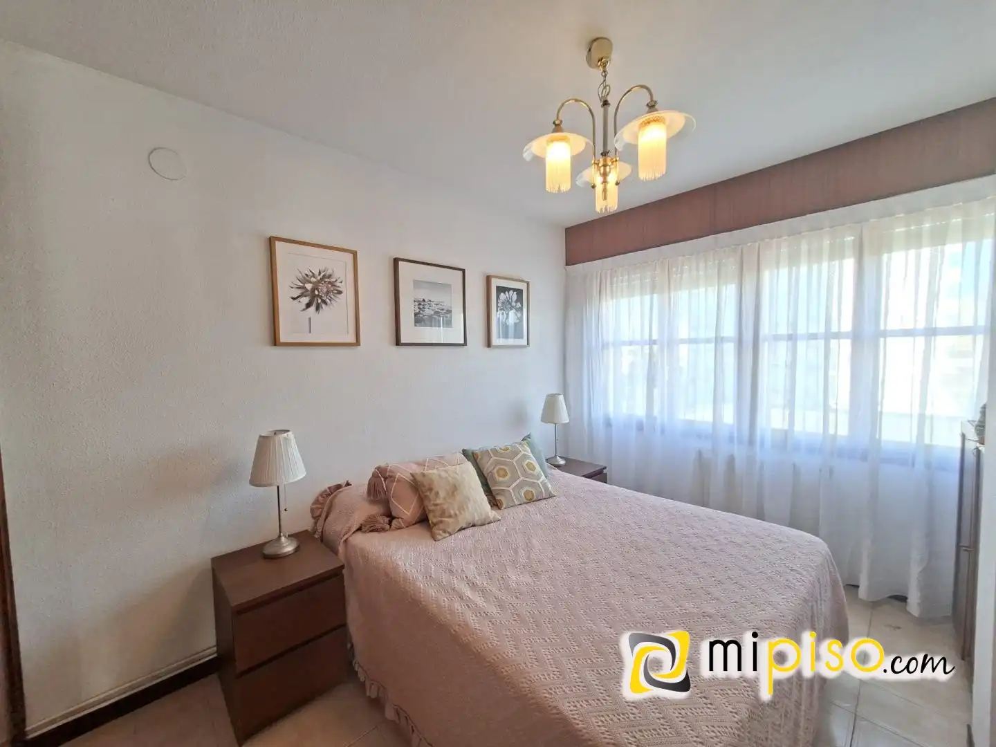 Bedroom of Flat for rent in Laredo  with Terrace and Furnished
