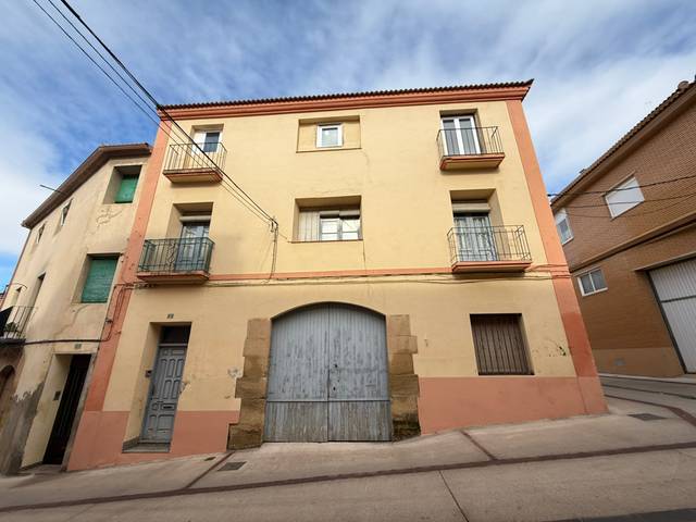 Casa-chalet en Venta en Subida Castillo en Caspe