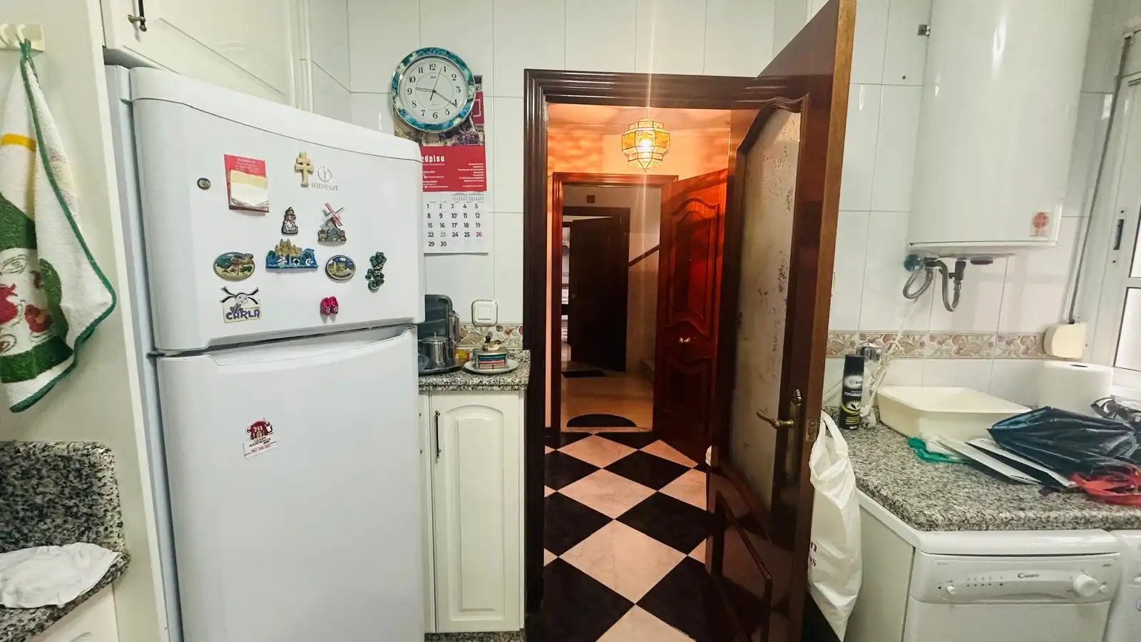 Küche von Wohnung zum Verkauf in Sevilla mit Klimaanlage, Heizung und Terrasse