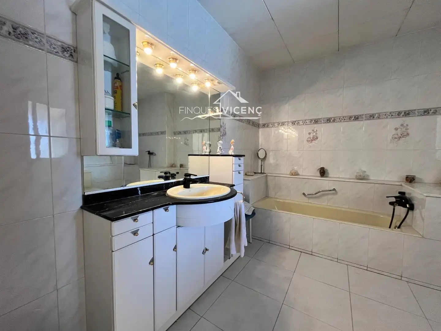 Baño de Casa o chalet en venta en Sant Sadurní d'Anoia con Calefacción, Terraza y Trastero