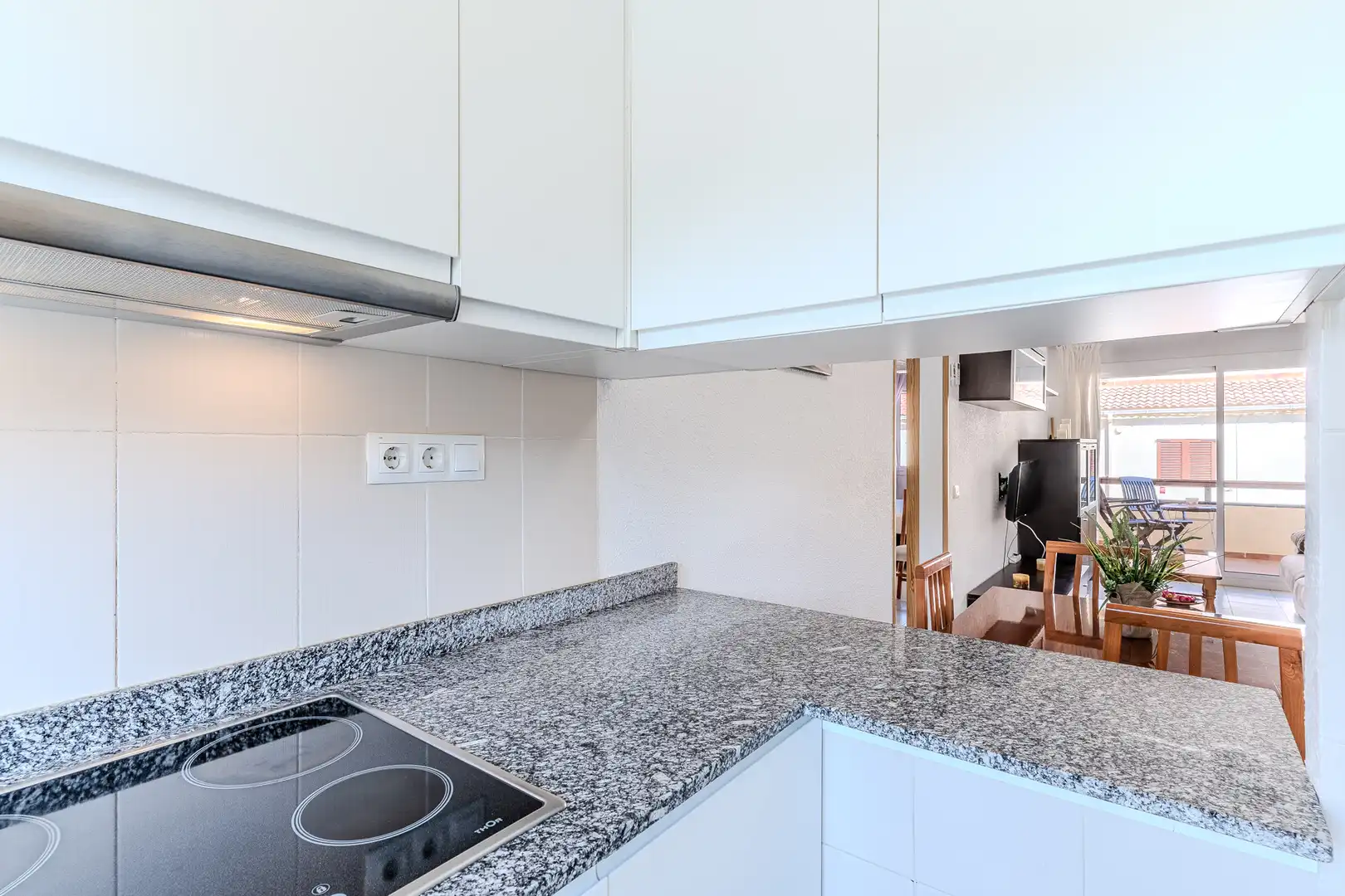 Cuina de Pis en venda en Alcanar amb Aire condicionat, Calefacció i Terrassa