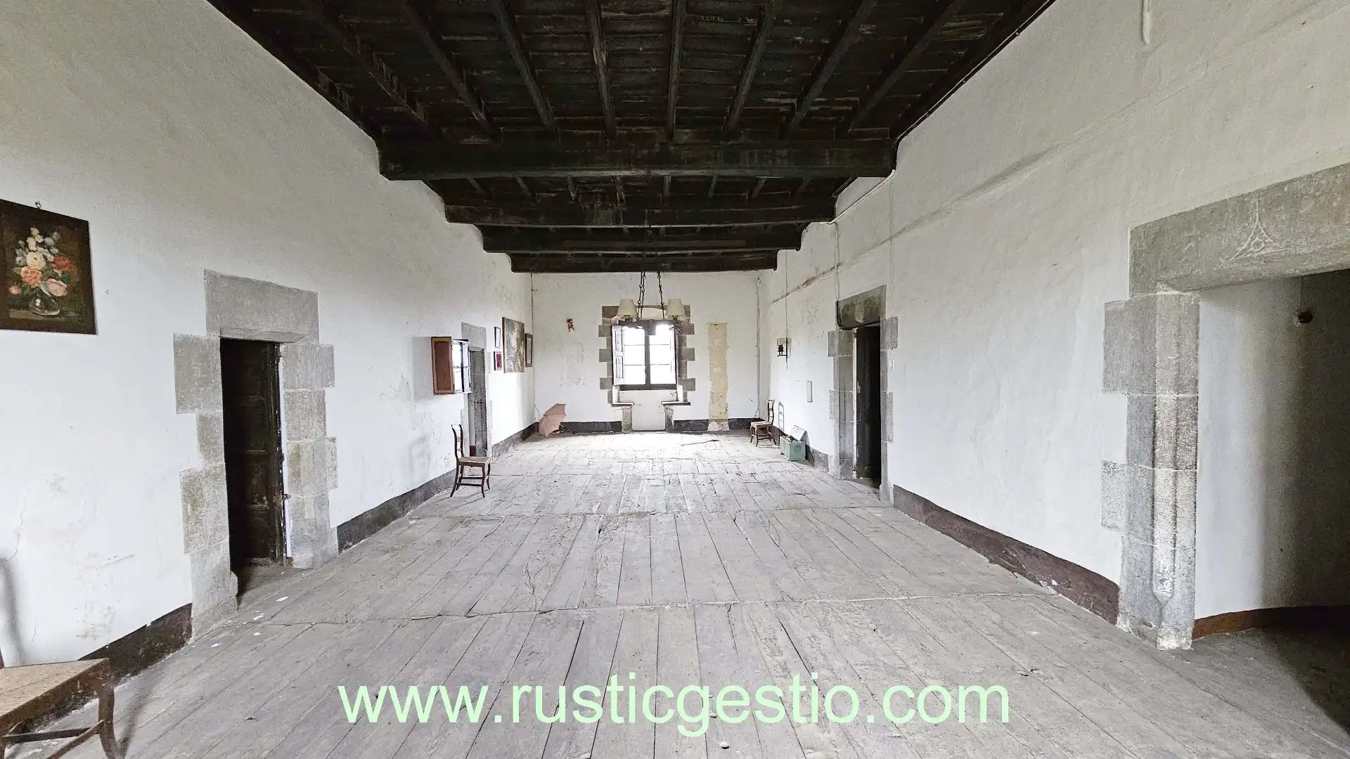 Finca rústica en venda en L'Esquirol amb Jardí privat, Terrassa i Balcó